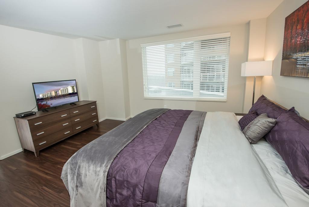 Nova Suites Inc. Halifax Bagian luar foto