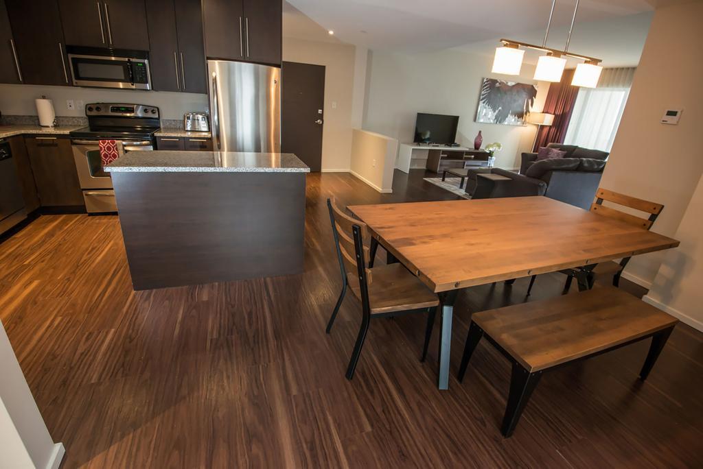 Nova Suites Inc. Halifax Bagian luar foto